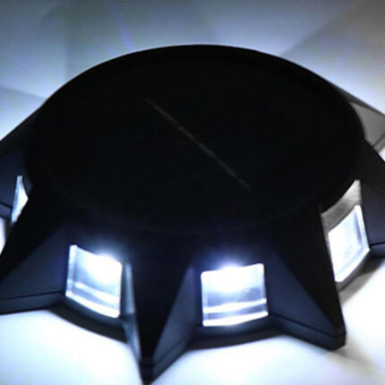 Kerti napelemes LED lámpa szürkületi érzékelővel