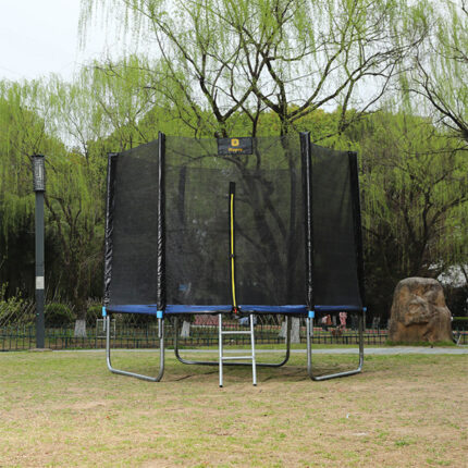Rippey Kerti trambulin védőhálóval és létrával – 244 cm - Fekete-Kék